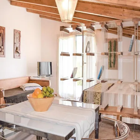 Apartman Honey Carro